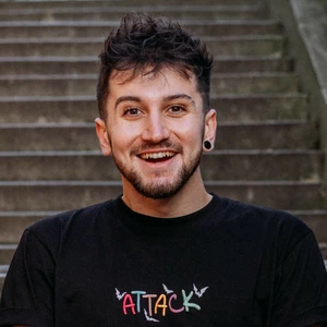 Tvůrce RealGeek
